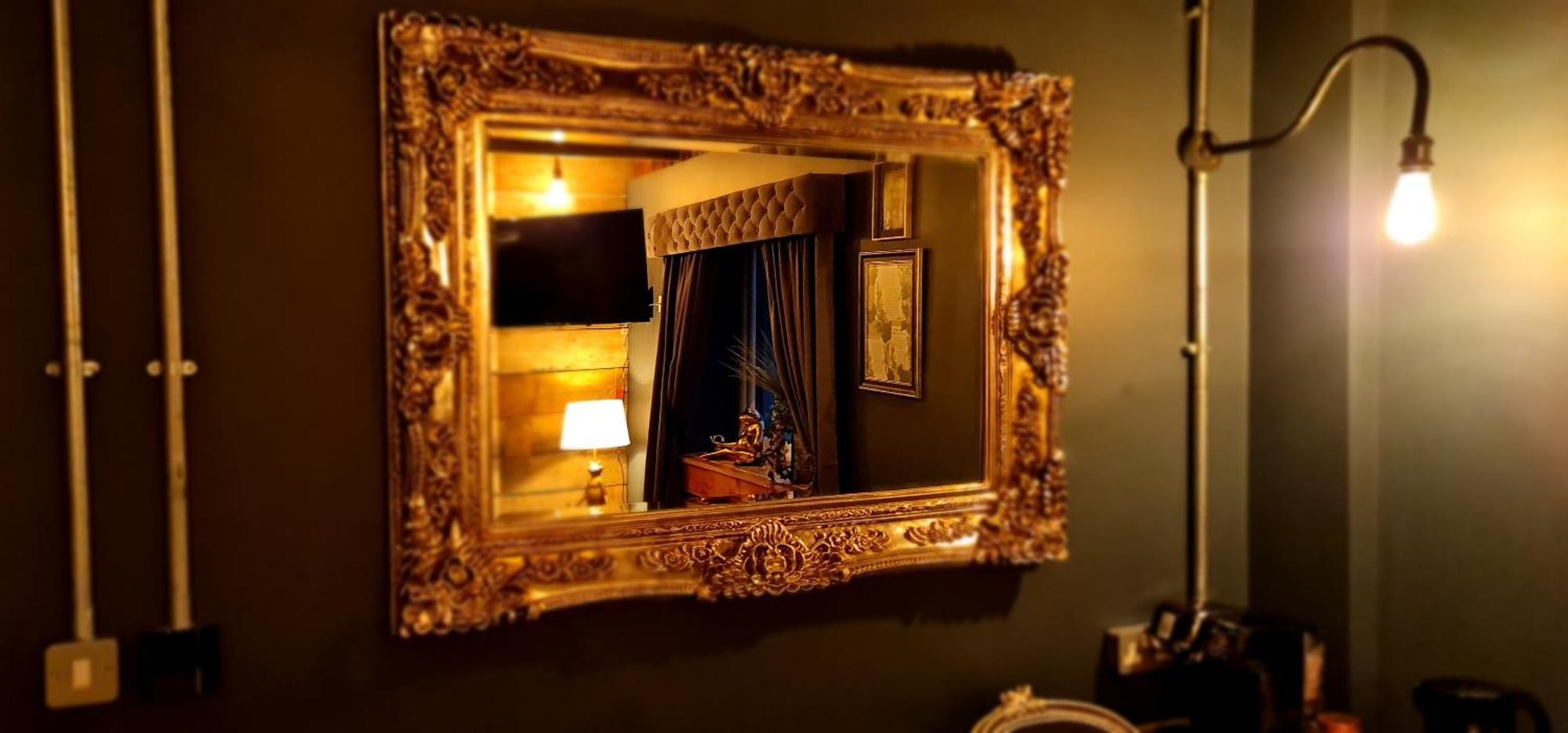 The Waterside Bar, Rooms & Restaurant Суинтън Стая снимка